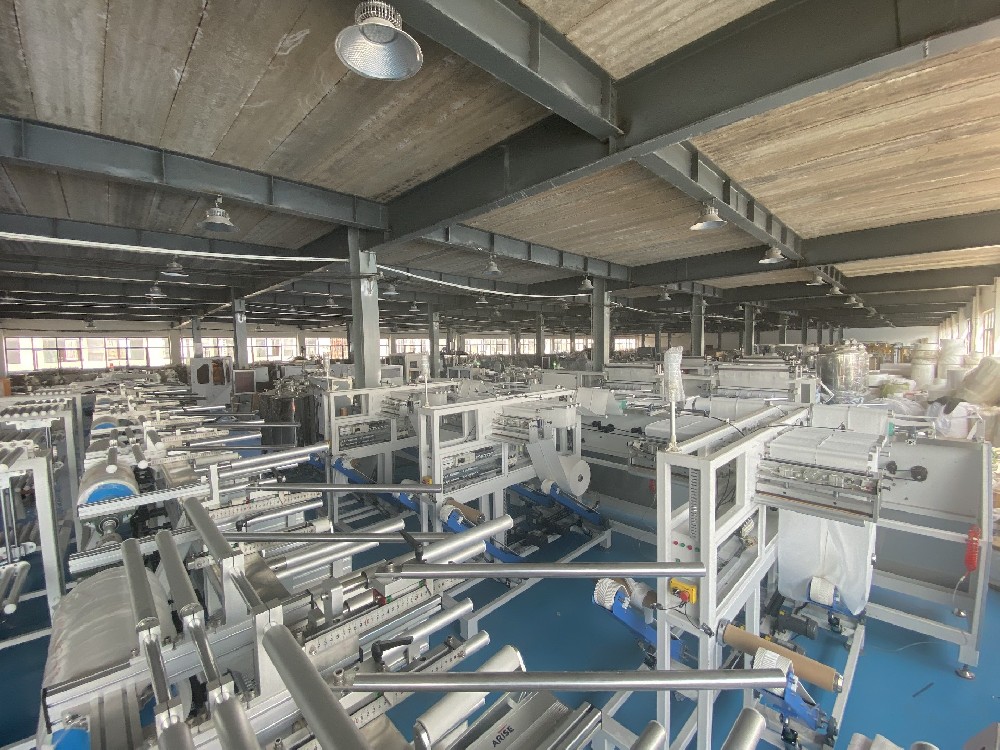 為何在家開(kāi)一個(gè)小型濕巾加工廠？