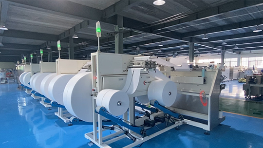 選購海德晟濕巾生產(chǎn)設(shè)備，給您不一樣的濕巾生產(chǎn)體驗！