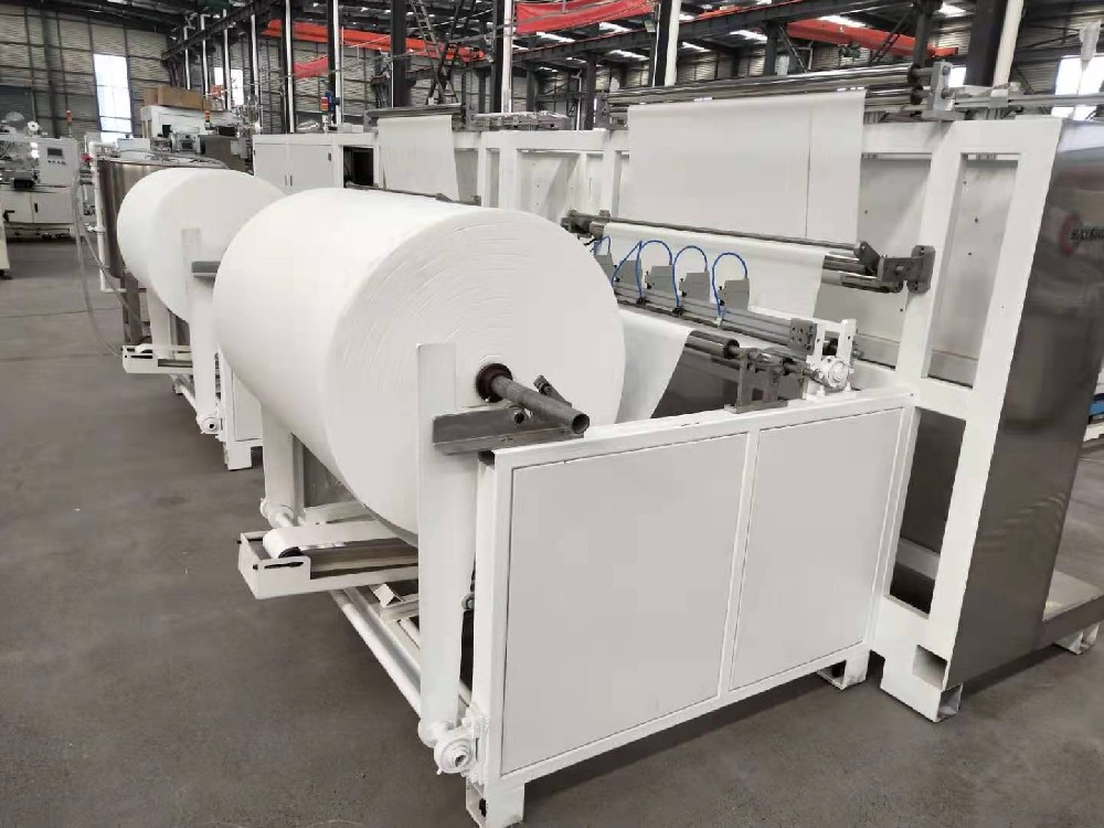 濕巾生產(chǎn)線如何規(guī)劃？濕紙巾生產(chǎn)全套設(shè)備有哪些？