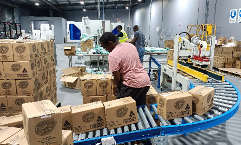 12道雙小卷全自動濕巾生產(chǎn)線 12道雙小卷全自動濕巾生產(chǎn)線