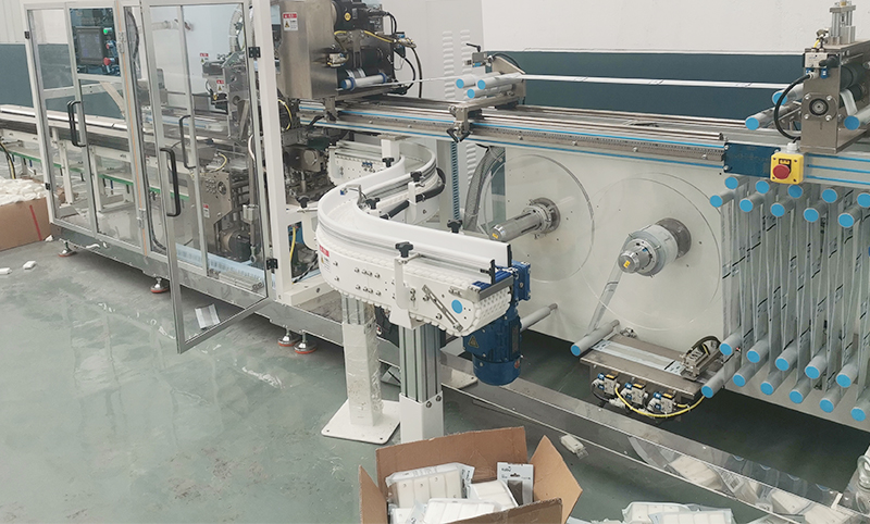 mini濕巾生產(chǎn)線