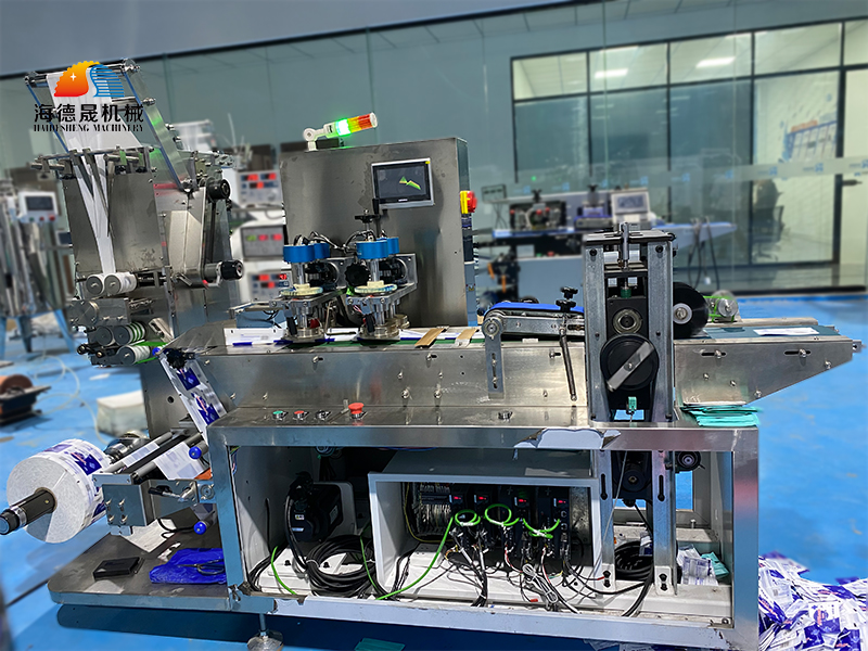 單片背封濕巾機(jī)