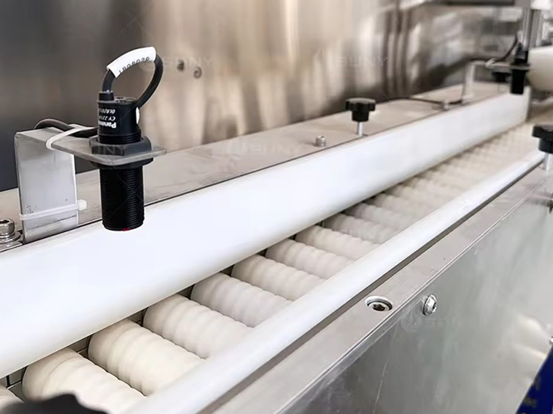 濕巾生產(chǎn)線 濕巾生產(chǎn)線