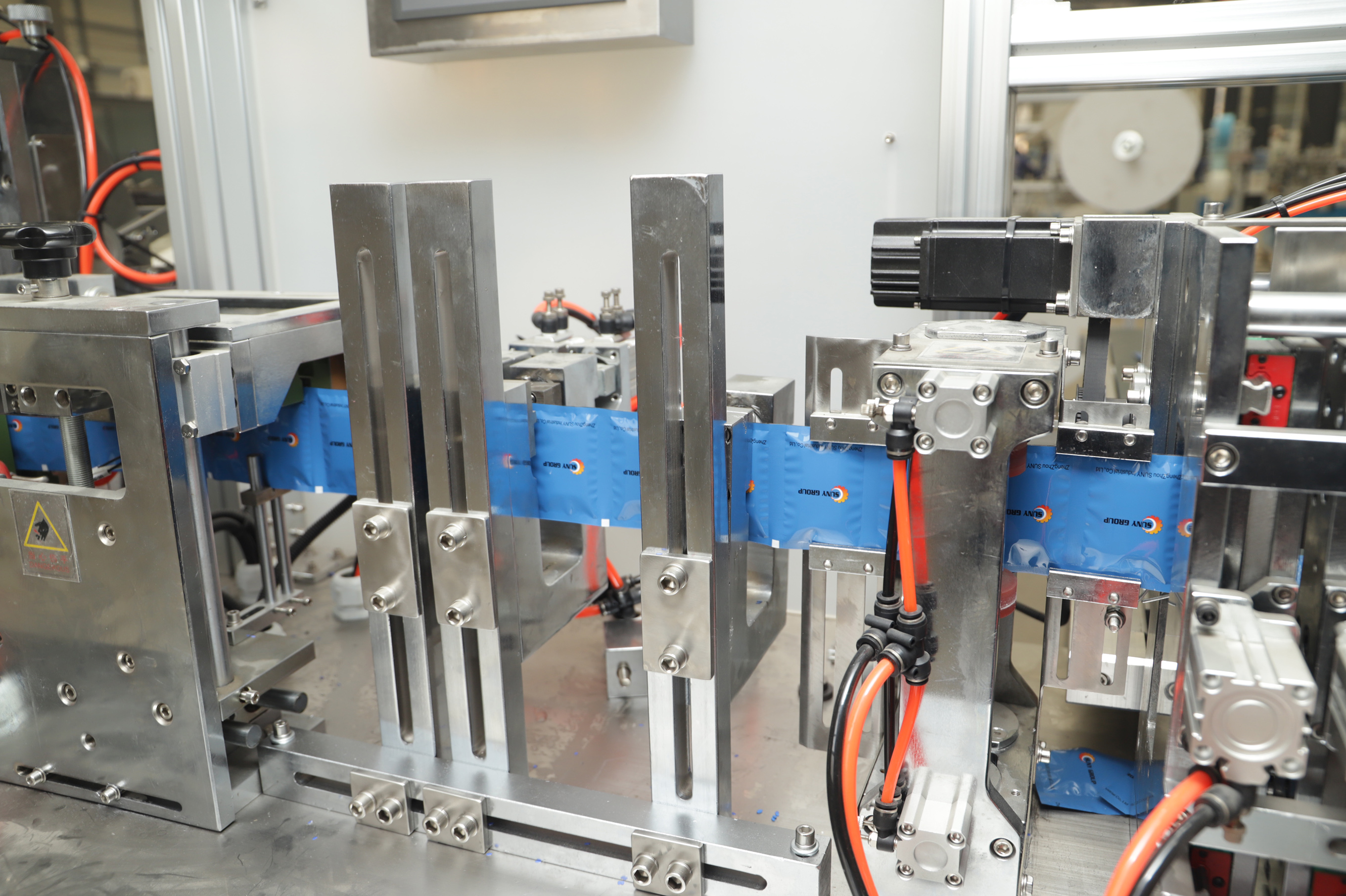 單片四邊封濕巾機